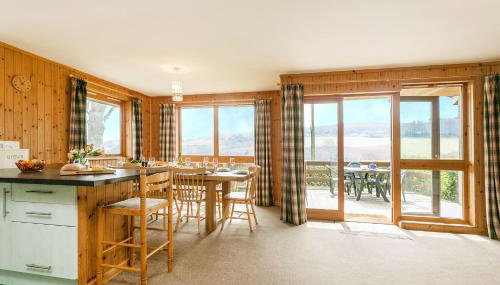 Holly Lodge sleeps 6-10 wheelchair access - Foto 2