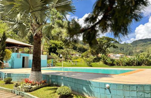 Sítio Exclusivo com Área Gourmet, Piscina e Natureza - Foto 5