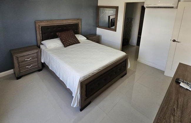 Apartment Sleeps 6 With Pool Access - Foto 6