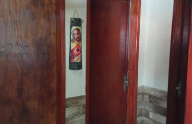 Saquarema - Casa Amarela ! Entre a praia e a Lagoa ! - Foto 24