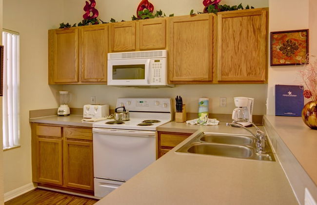 Norwich Townhome at Emerald Island - Foto 8