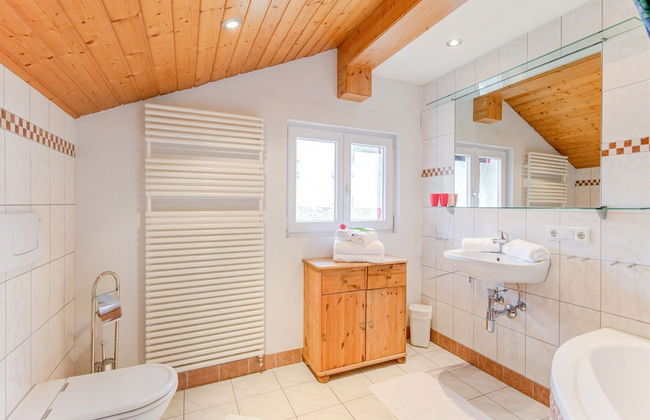 Urbane Apartment in Sankt Gallenkirch With Balcony - Foto 46