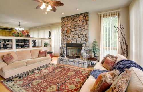 Lake Ouachita Vacation Rental with Community Pool - Foto 1