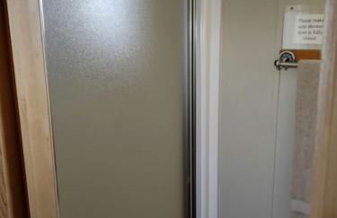 Comfy Vacation Rental with Wi-Fi and Kitchenette in Meadview, Arizona - Foto 10