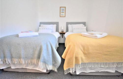 New street Luxury town house in the centre of Holt with free PARKING for one car - Foto 22