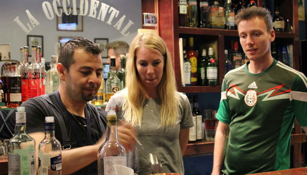 Guadalajara Traditional Cantinas Tour - Foto 4