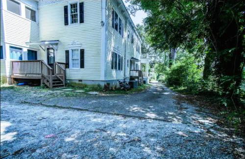 King bed and Queen Sofa bed / room TV Wifi - Foto 19