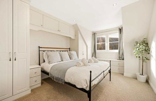 Stunning Sea Views - 3BD & Free Parking - Foto 2