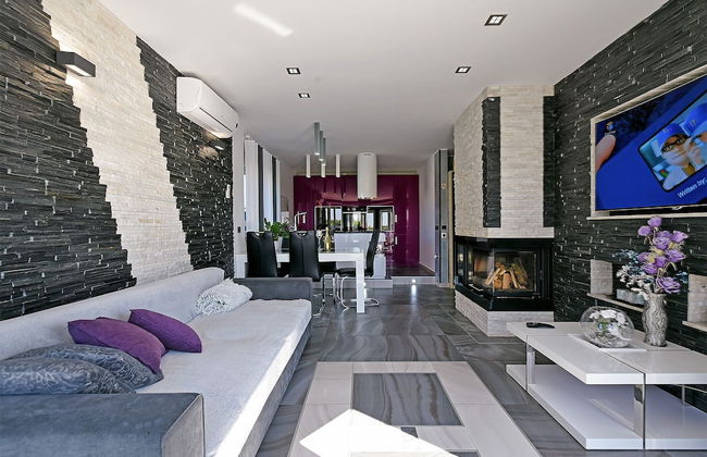 House 1971 - Photo 26