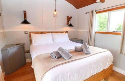 2 Pheasant Lane - Foto 18