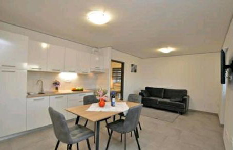 Apartman Bregi**** - Foto 1