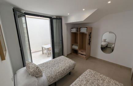 Apartamentos Gran Capitán - Photo 24