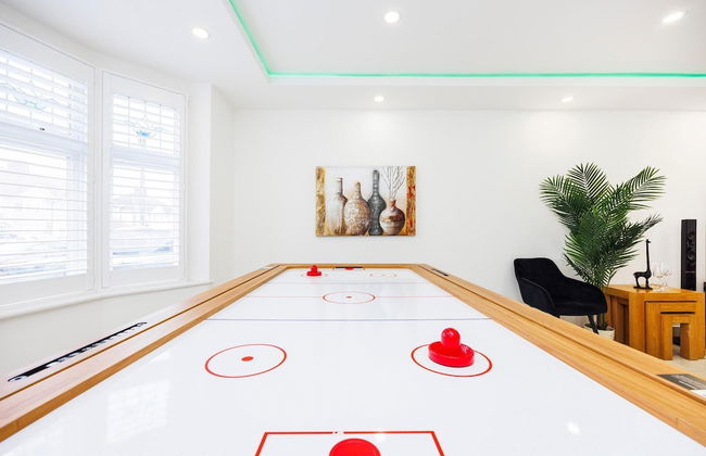 Luxurious - Pool Table - Games Room - Free Parking - Photo 31