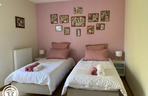 Charmant Gîte en Bocage Vendéen, 3 Chambres, Parking Inclus - FR-1-426-607 - Photo 13