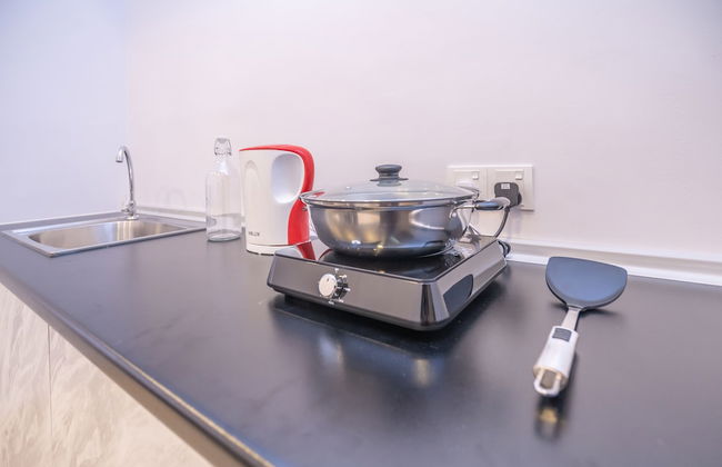 OYO Home 89854 Amazing Bukit Jalil - Foto 17