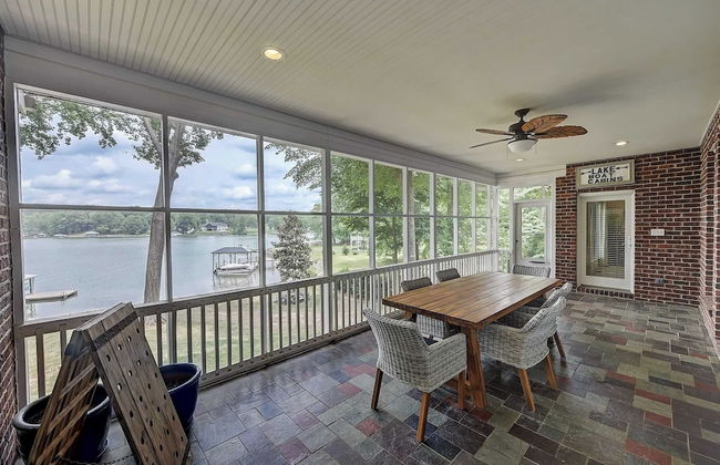 Lucky's Lake House by Avantstay Private Lake Bar - Foto 10