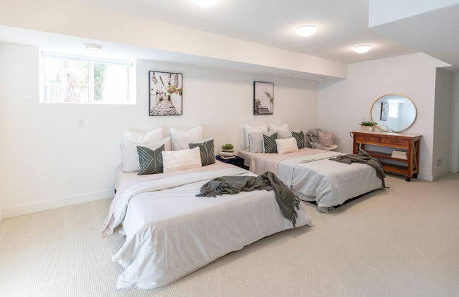 DT 3-lvl Townhouse w Rooftop Patio - Photo 20