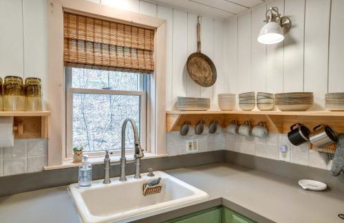 Hilltop Walton Getaway with Picturesque Views! - Foto 14