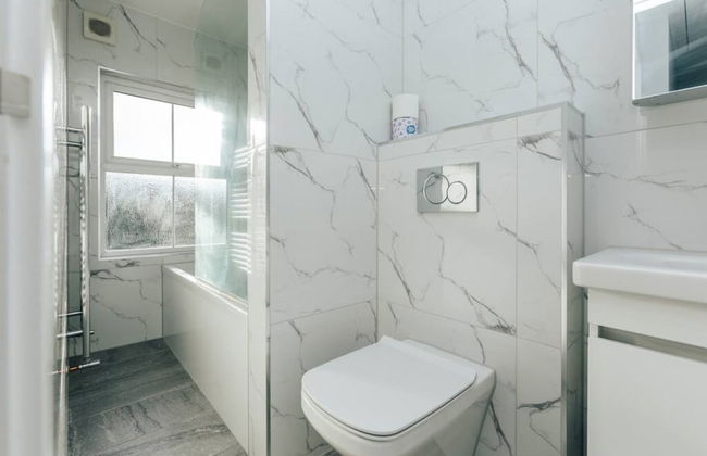 Propeller House - From 165 Per Night - Photo 40