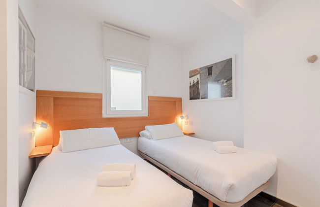 Stay U-nique Apartments Eslava - Photo 10