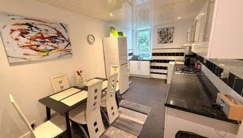 Paisley Pad Glasgow Gateway second floor flat - Foto 3