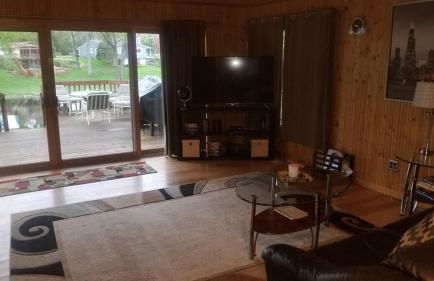 Family Friendly Lakefront Oasis! Huge Deck-Pets Welcome - Foto 5