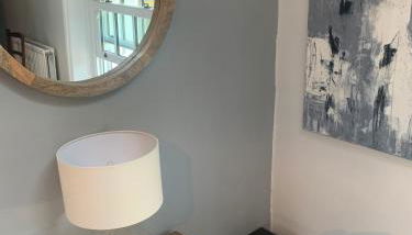 Top Floor. Top Notch. Tranquil Treat. Stone's throw from Thames. - Foto 2