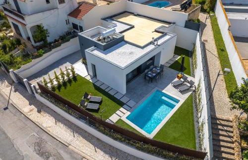 Host Wise - Bright Spacious House Swimming Pool - Foto 9