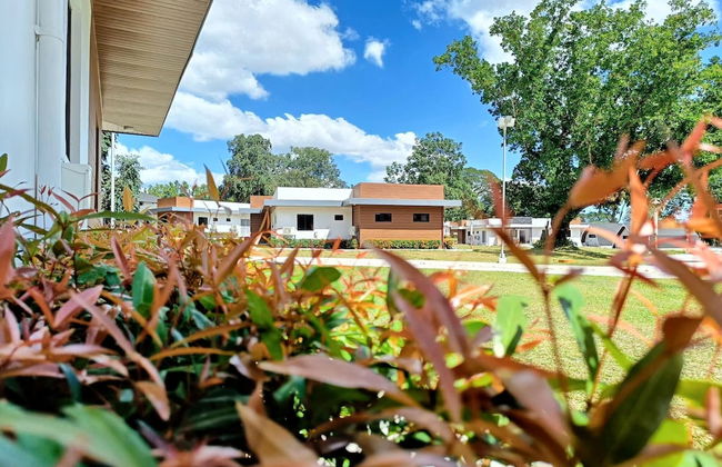 Aurora Villas and Cabin Resort - Photo 49