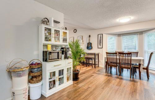 Easy I-20 Access to ATL Suburban Retreat with Yard - Foto 12