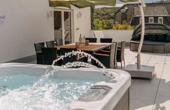 Kleeoase - Luxus Apartment- Jacuzzi - Dachterrasse - Kochinsel - kostenlose Parkplätze - See in 10 min - Foto 41