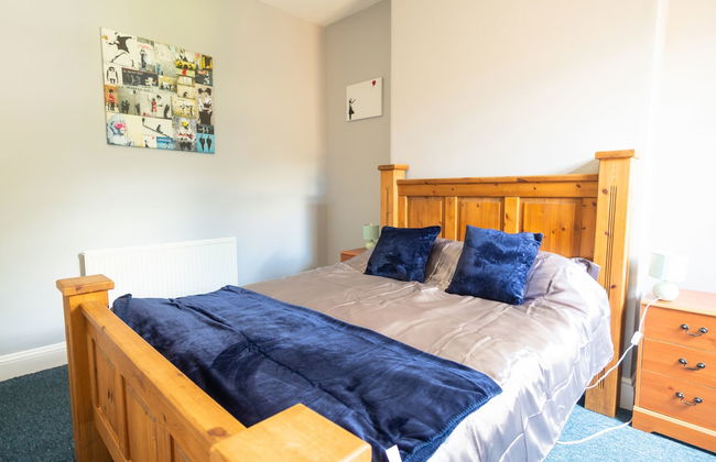 Windsor Apartment with Parking - Foto 1