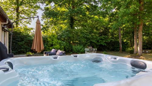 La Salamandre - maison avec jacuzzi - Photo 2, Garden