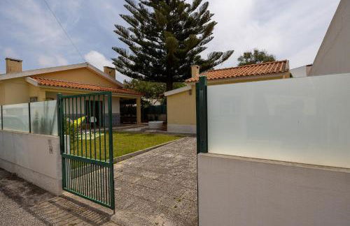 Casa da Vigia-Casa com Jardim a 4 Min da Praia - Foto 54