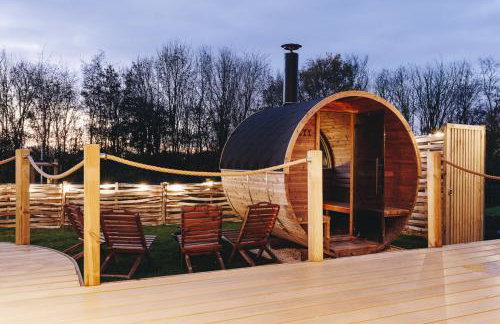 Nestledstays - The Hide - Photo 21