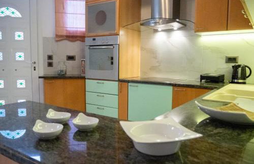 Villa Tzitzifies - Foto 50