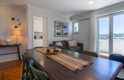 Charming Belém 3BDR Property by LovelyStay - Photo 2