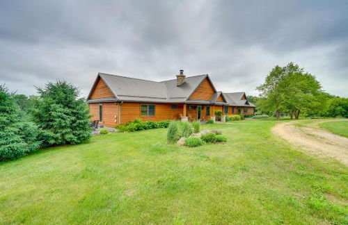 Hot Tub and Trail Access Spacious Stockholm Retreat - Photo 28