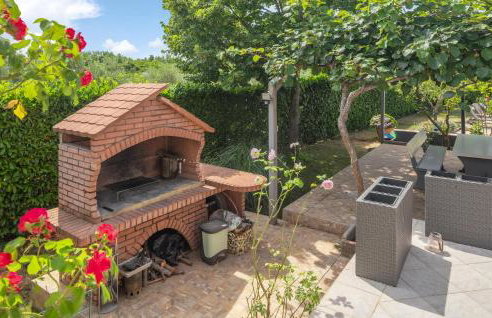 Cozy Apartment In Micetici With Wifi - Foto 14