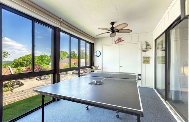 Lake Getaway - Photo 1