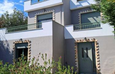 Aylida House - Foto 1