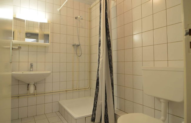 Snug Apartment in Schin op Geul Near Public Pool - Photo 53