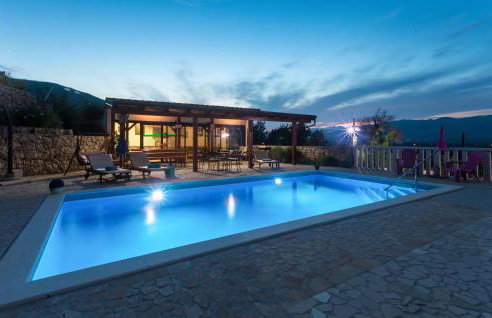 Seven-Bedroom Holiday Home In Dicmo - Photo 10