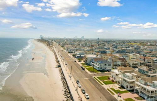 Spectacular 3 BR Condo One Block to the Beach - Foto 4