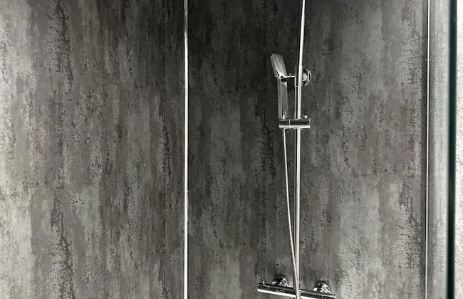 Entire Apartment Super King Bed Close To Town - Foto 12