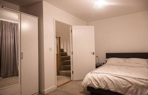 Exquisite cozy house, close to Train Station and amenities - Foto 10