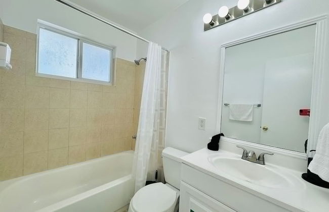 Miami Magic Cozy 2-bedroom Getaway in the City - Foto 10