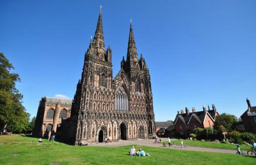 Beautiful 3 Bedroom Cottage - Picturesque Retreat - Foto 13