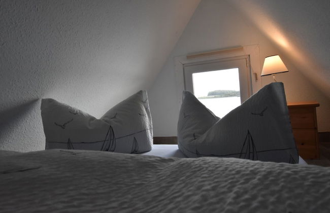 Striking Holiday Home in Sternberg With Jetty - Foto 7