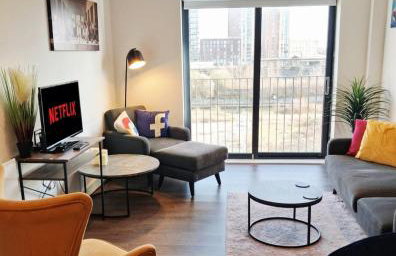 Lets Stay SA Manchester I 2Bed 2Bath l Waterfront l Private Balcony I Relaxing Retreat I Great Location - Foto 3
